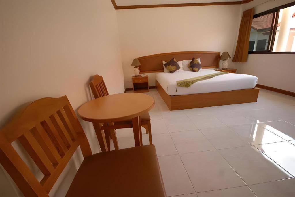 Golden Land Hotel Chiang Rai Exterior foto