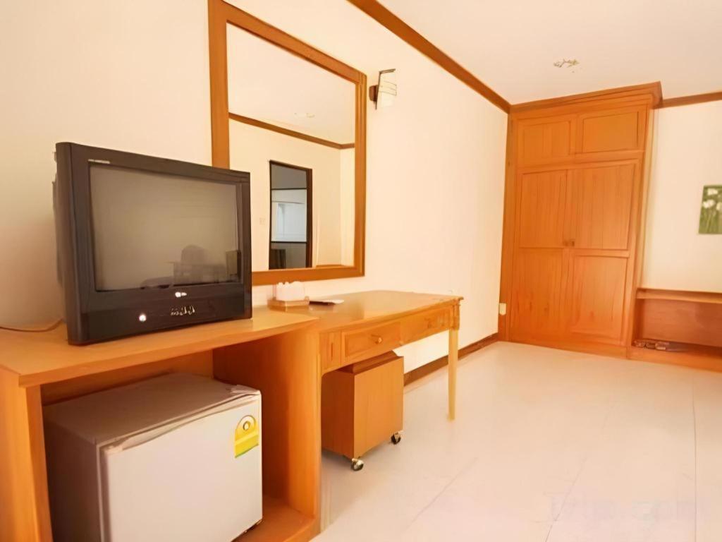 Golden Land Hotel Chiang Rai Exterior foto